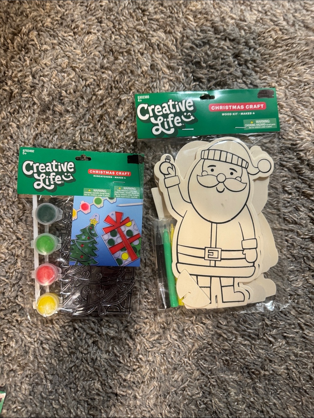 Kids Christmas Craft Set - Natural Wood Santa with Paint
